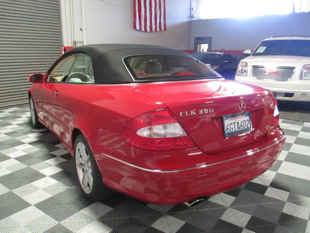 2009 Mercedes-Benz CLK-Class 3906