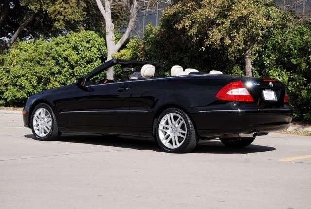 2009 Mercedes-Benz CLK-Class Srt-8