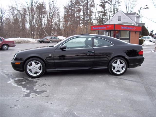 1999 Mercedes-Benz CLK Class XLE V6