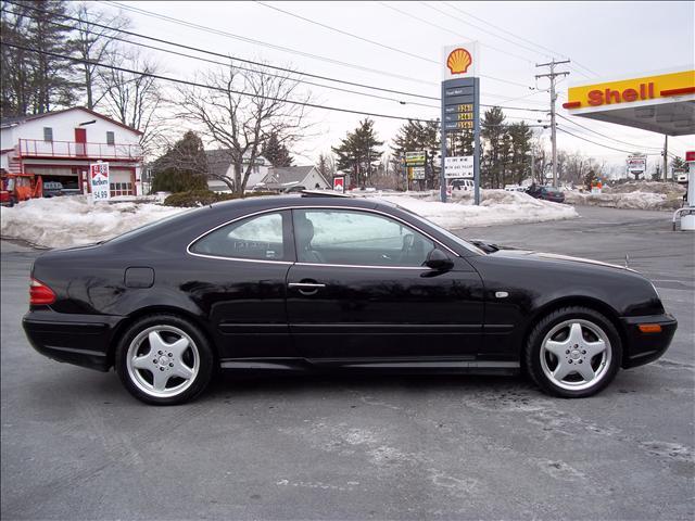 1999 Mercedes-Benz CLK Class XLE V6