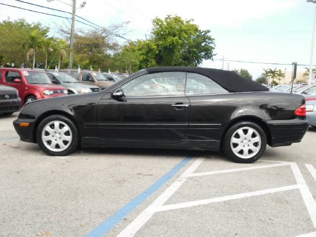 2000 Mercedes-Benz CLK Class C230 1.8K