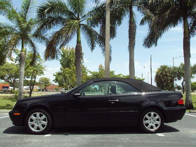 2000 Mercedes-Benz CLK Class C230 1.8K