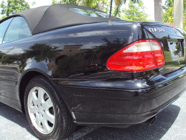 2000 Mercedes-Benz CLK Class C230 1.8K