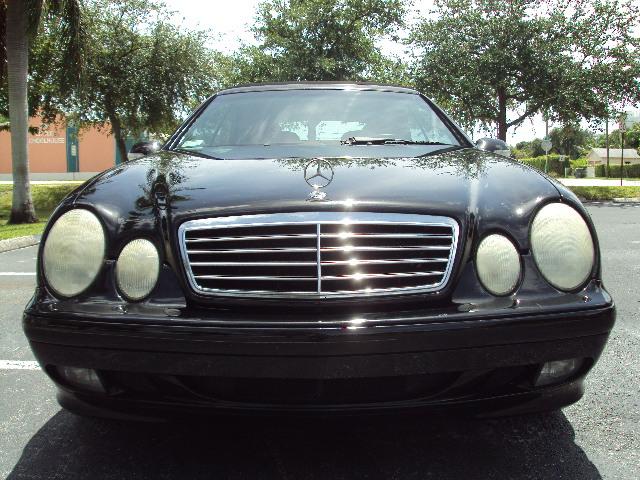 2000 Mercedes-Benz CLK Class C230 1.8K