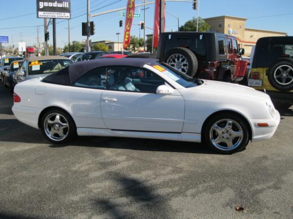 2000 Mercedes-Benz CLK Class XLE V6