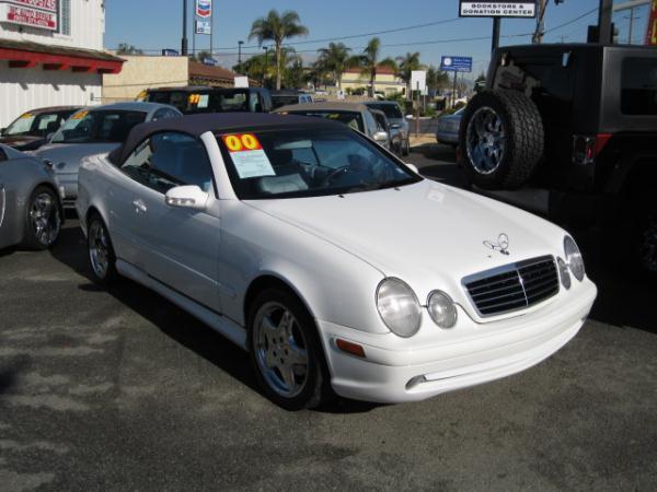 2000 Mercedes-Benz CLK Class XLE V6