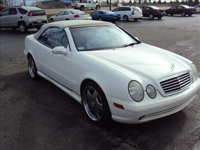 2000 Mercedes-Benz CLK Class Sedan 4D LE (4 Cyl)