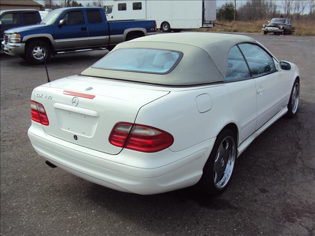 2000 Mercedes-Benz CLK Class Sedan 4D LE (4 Cyl)