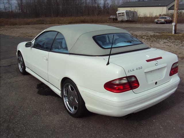 2000 Mercedes-Benz CLK Class Sedan 4D LE (4 Cyl)