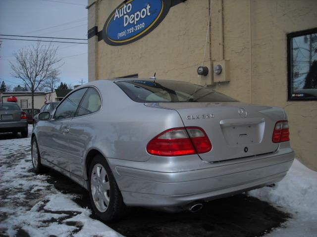 2001 Mercedes-Benz CLK Class C230 1.8K