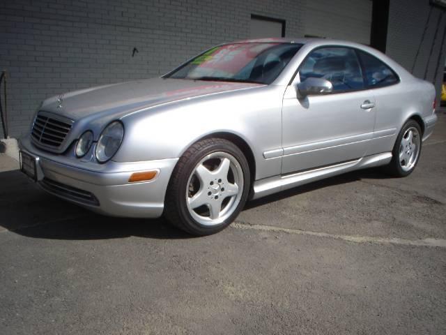 2001 Mercedes-Benz CLK Class XLE V6