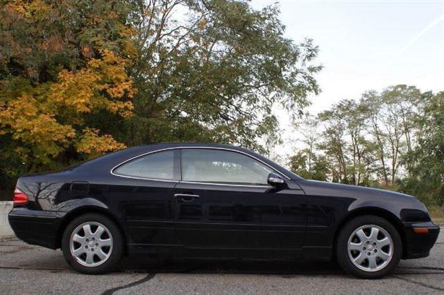 2001 Mercedes-Benz CLK Class Grand LE W