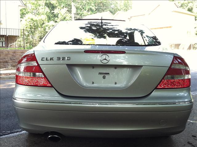 2004 Mercedes-Benz CLK Class LT 1500 DVD W/monitorflex Fuel 4X4