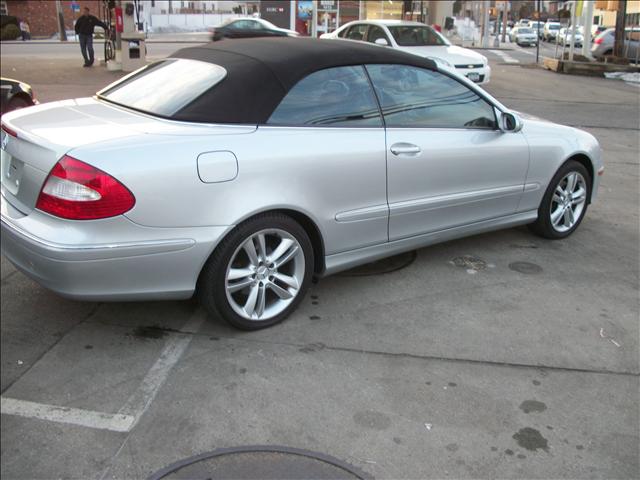 2006 Mercedes-Benz CLK Class 2.5i AWD WGN W/awp