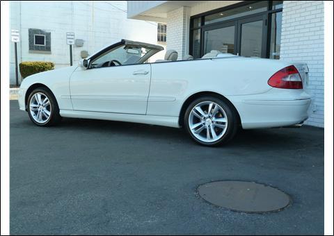 2007 Mercedes-Benz CLK Class 3906