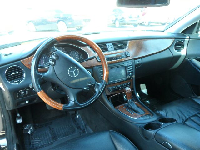 2006 Mercedes-Benz CLS-Class XLS Choice