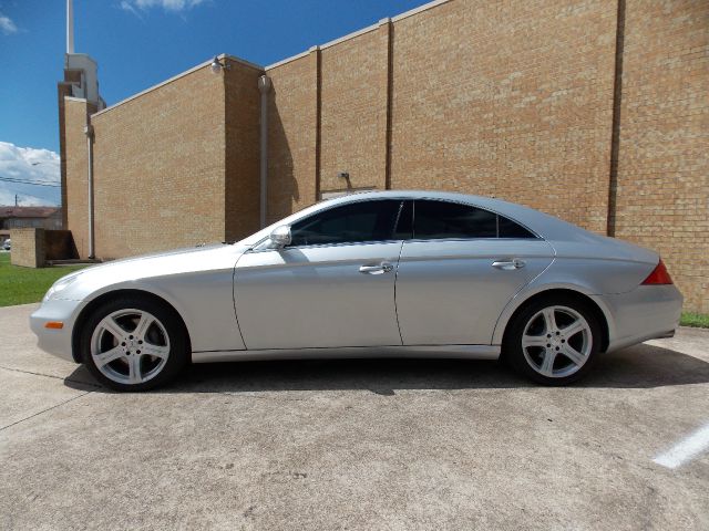 2006 Mercedes-Benz CLS-Class XLS Choice