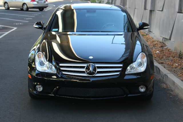 2007 Mercedes-Benz CLS-Class GS Loaded Super Clean