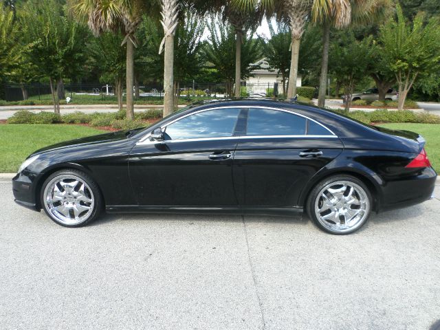 2007 Mercedes-Benz CLS-Class 4X4 Crew Cab Super Duty Lariat