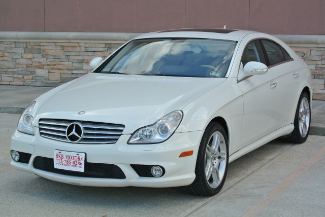 2007 Mercedes-Benz CLS-Class 4X4 Crew Cab Super Duty Lariat