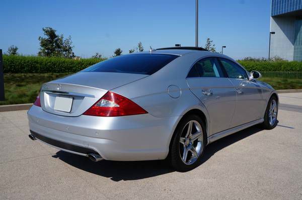 2008 Mercedes-Benz CLS-Class Extended VERY LOW Miles