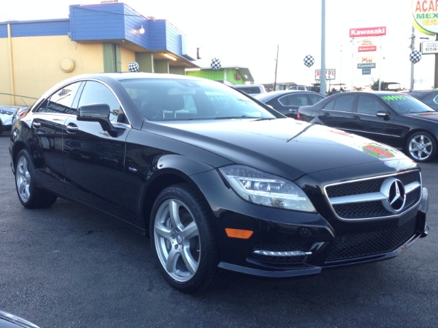 2012 Mercedes-Benz CLS-Class Crewcab Shortbox 4x4