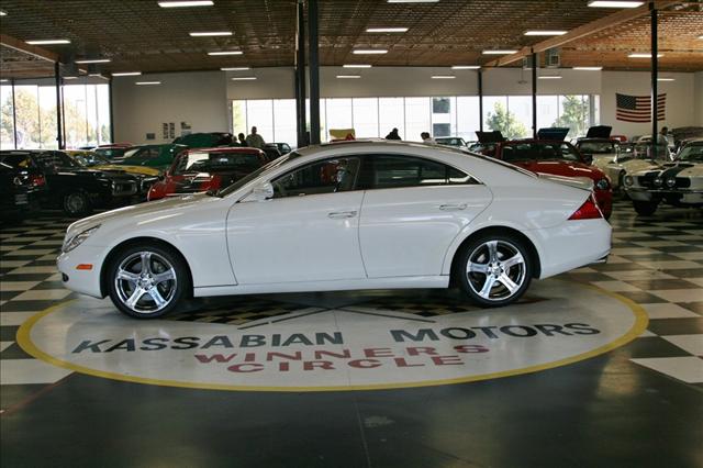 2007 Mercedes-Benz CLS Class GS Loaded Super Clean