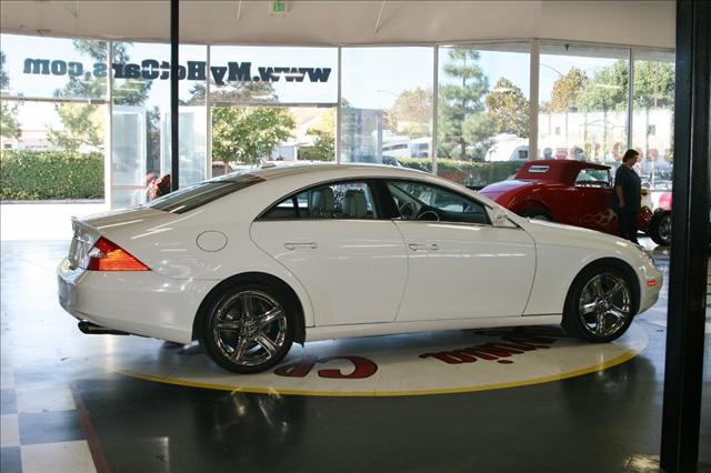 2007 Mercedes-Benz CLS Class GS Loaded Super Clean