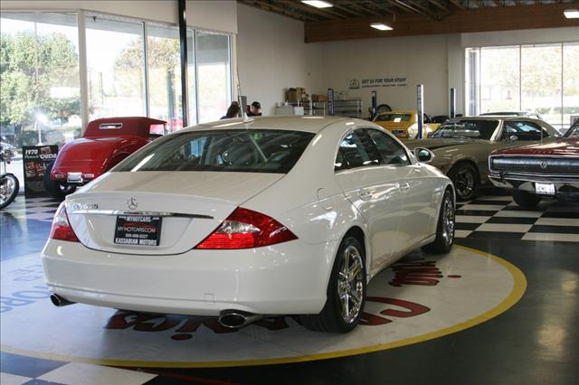 2007 Mercedes-Benz CLS Class GS Loaded Super Clean