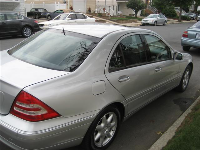 2001 Mercedes-Benz C Class Series 4