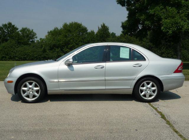 2001 Mercedes-Benz C Class Series 4