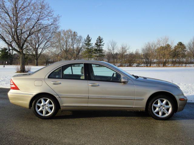 2003 Mercedes-Benz C Class E-350 Super Duty 158 WB DRW