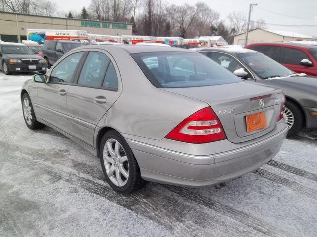 2003 Mercedes-Benz C Class LTZ Sport Utility Pickup 4D 5 1/4 Ft