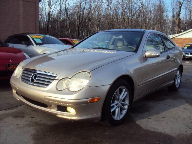 2003 Mercedes-Benz C Class 3.5rl Nav.+premium Pkg