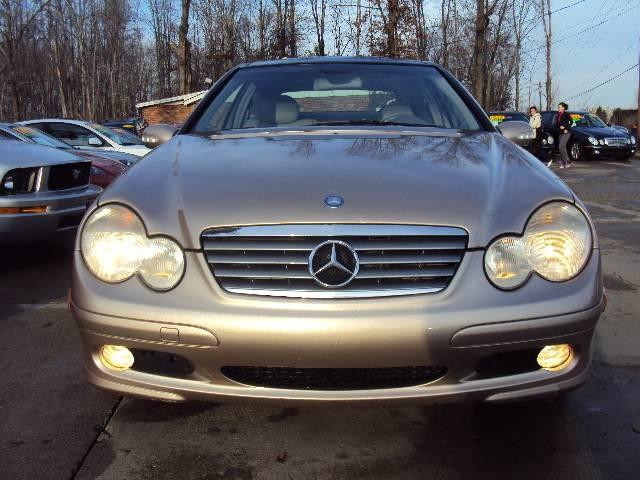 2003 Mercedes-Benz C Class 3.5rl Nav.+premium Pkg