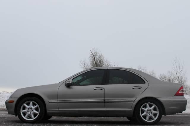 2003 Mercedes-Benz C Class Series 4