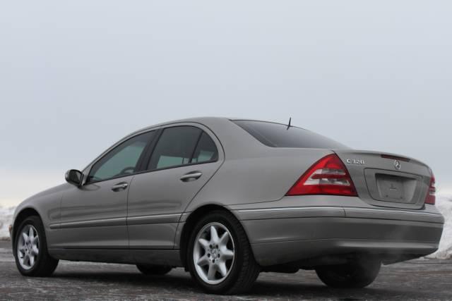 2003 Mercedes-Benz C Class Series 4