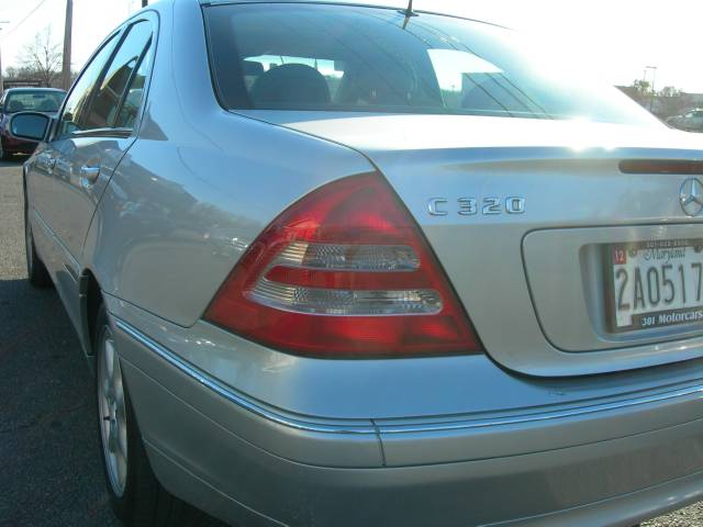 2003 Mercedes-Benz C Class Series 4