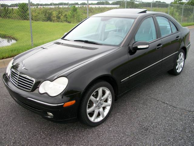 2003 Mercedes-Benz C Class V8 - AWD