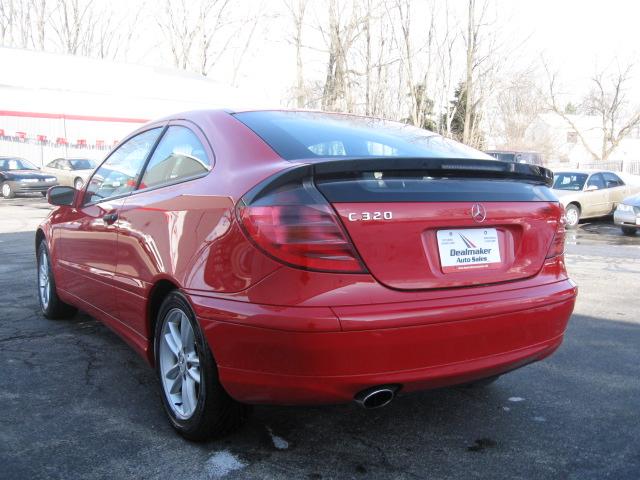 2003 Mercedes-Benz C Class Series 4