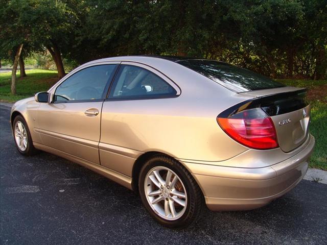 2003 Mercedes-Benz C Class Unknown