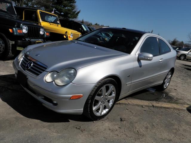 2003 Mercedes-Benz C Class 4dr Sdn Manual