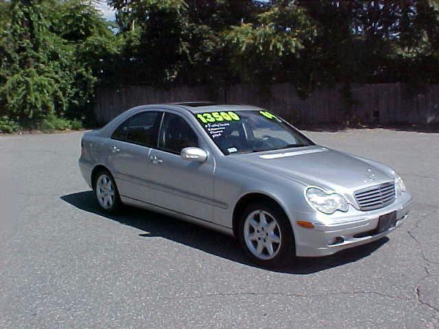 2004 Mercedes-Benz C Class LTZ 4x4 Nav DVD