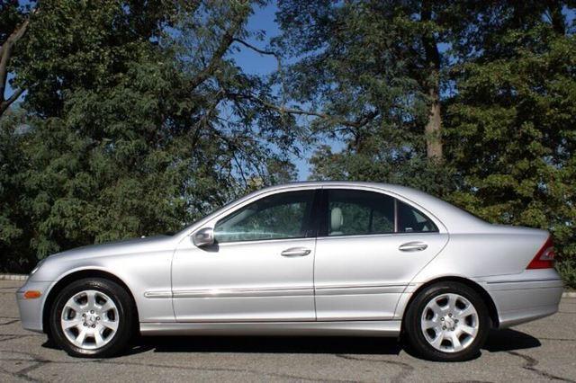 2005 Mercedes-Benz C Class 5DR 4WD CREW CA