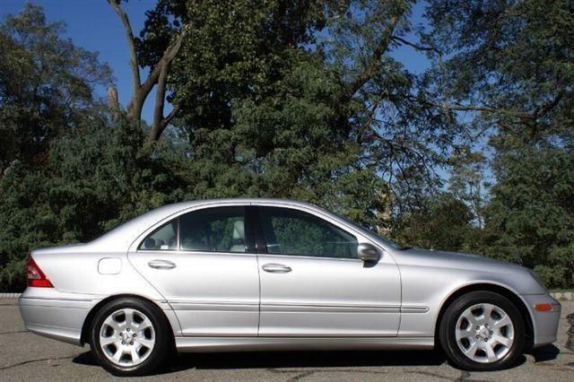 2005 Mercedes-Benz C Class 5DR 4WD CREW CA