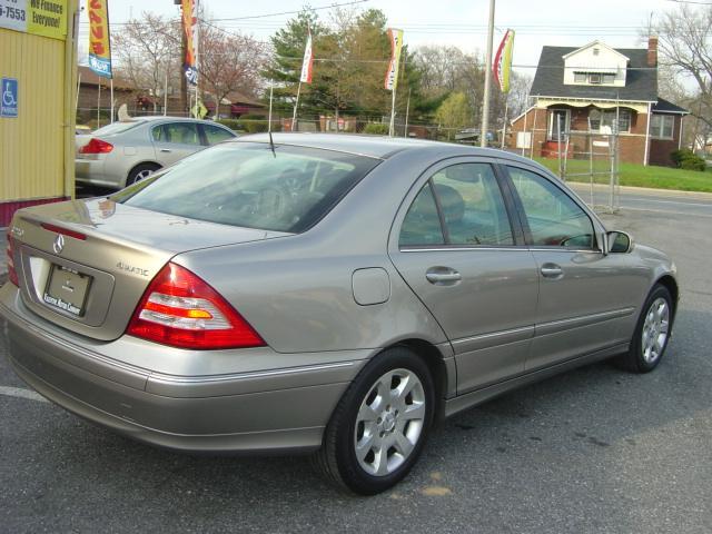 2005 Mercedes-Benz C Class LTZ Sport Utility Pickup 4D 5 1/4 Ft