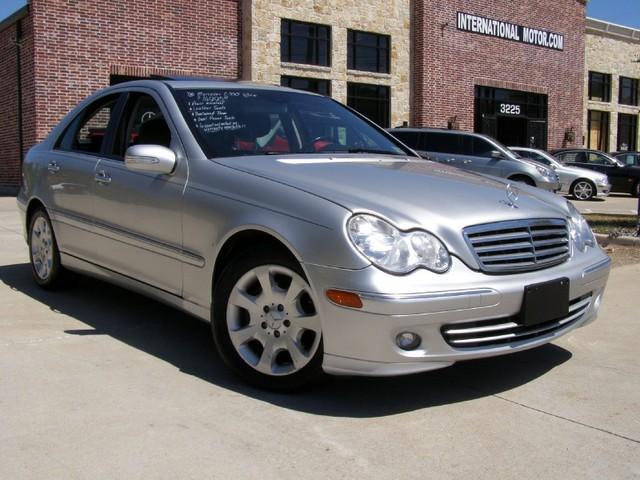 2006 Mercedes-Benz C Class 1500 Rear-wheel Drive