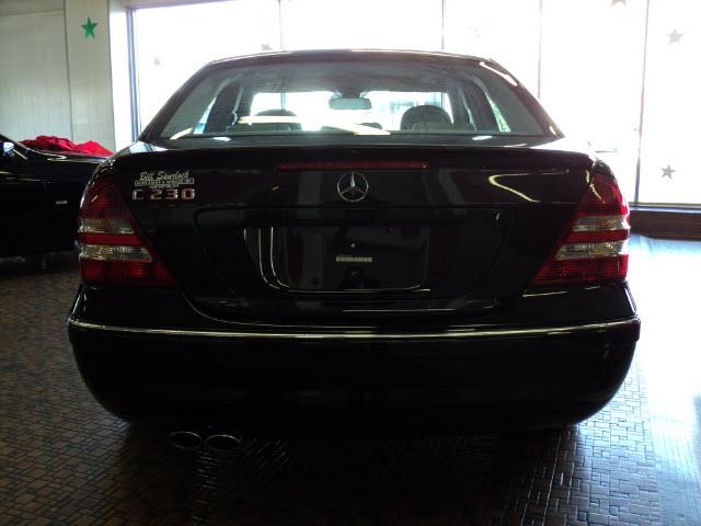 2007 Mercedes-Benz C Class V8 - AWD