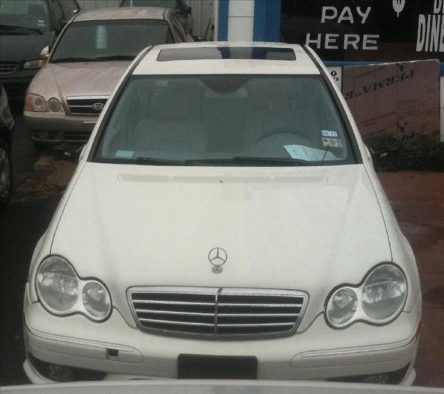 2007 Mercedes-Benz C Class 2500/sle