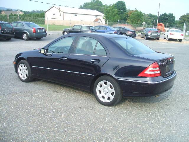 2007 Mercedes-Benz C Class V8 - AWD